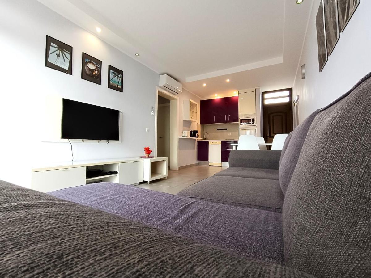 Apartment La Fiesta 아로나 외부 사진