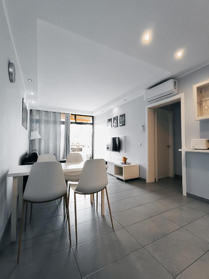 Apartment La Fiesta 아로나 외부 사진
